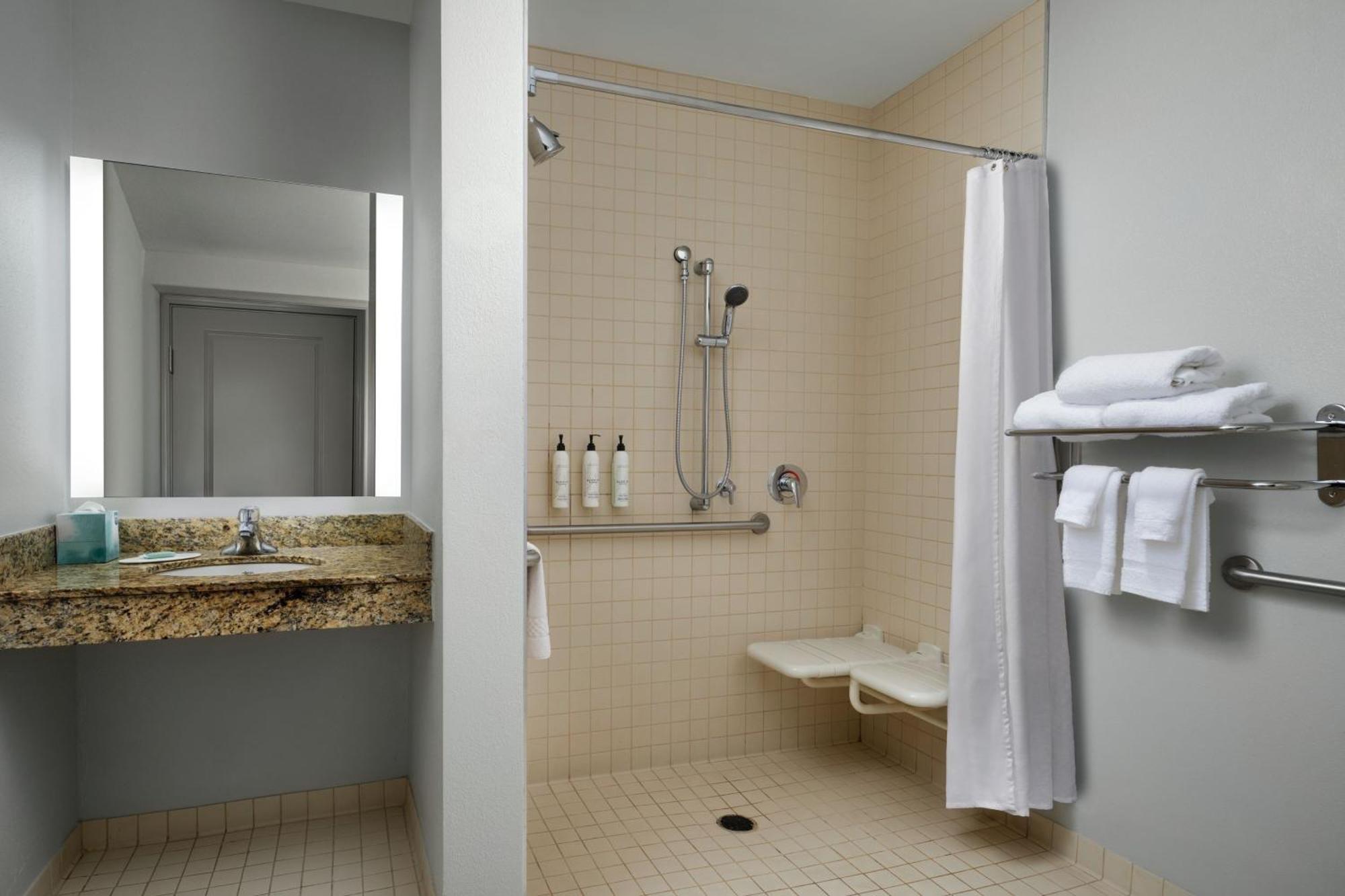 Towneplace Suites By Marriott Columbia Northwest/Harbison Εξωτερικό φωτογραφία